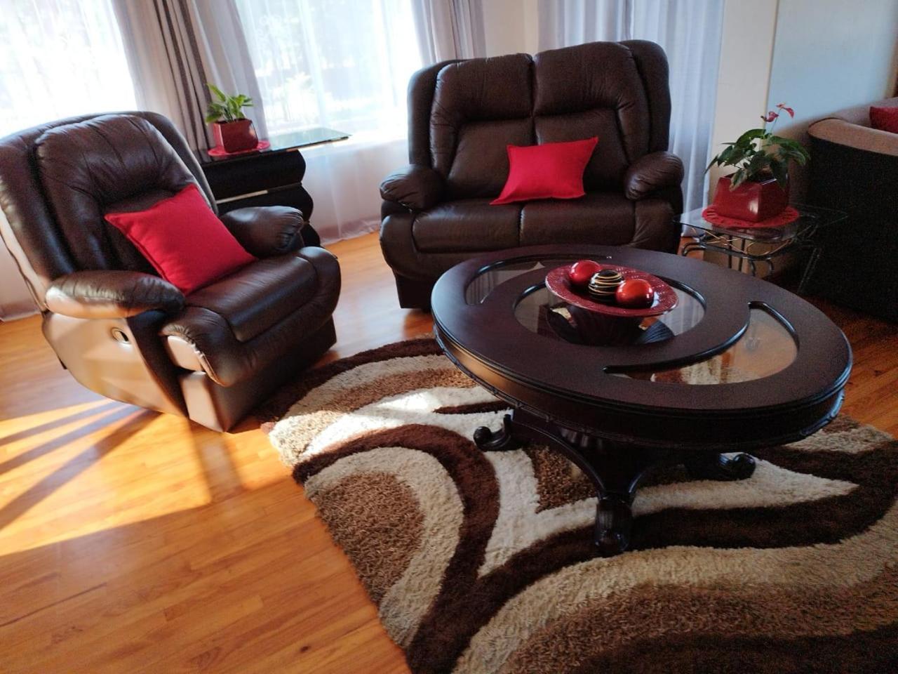 Tj Self-Catering Apartment Graaff Reinet Room photo